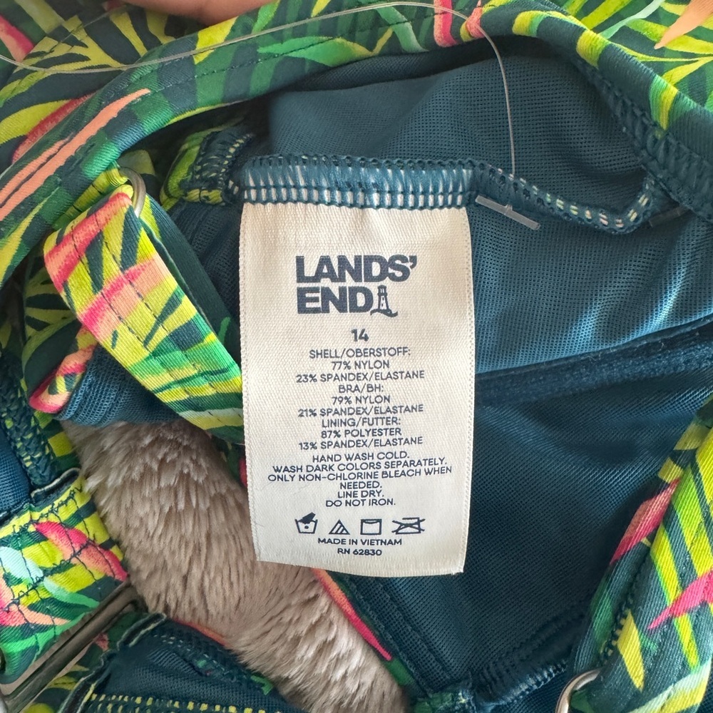 NWT! 💚 LANDS’ END Twist Front Underwire Bikini Top – Size 14, NWT - Picture 11 of 13